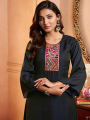 Navy Blue Ethnic Motifs Yoke Design Regular Thread Work Kurta with Trousers