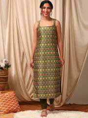 Green Women Regular Kurta with Trousers & With Dupatta