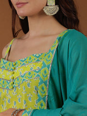 Green Floral Printed Regular Gotta Patti Kurta with Palazzos & Dupatta