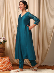 Teal Women Panelled Thread Work Pure Silk Kurta with Trousers