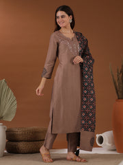 Ethnic Motifs Yoke Design Embroidered Straight Kurta & Trousers With Dupatta