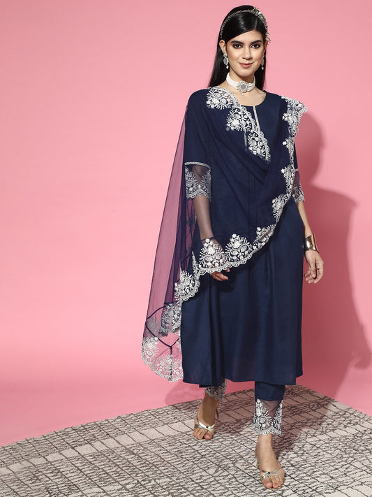 Blue Solid Cotton Blend Scalloped Edge Kurta Set