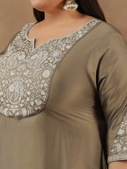 Plus Size Floral Embroidered Thread Work Kurta With Trousers & Dupatta