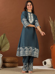 Blue Floral Yoke Design Empire Thread Work Kurta With Palazzo