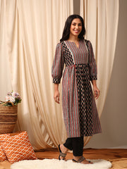 Women Floral Printed Gotta Patti Kurta