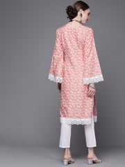 Women Pink Floral Printed Flared Sleeves Thread Work Kurta