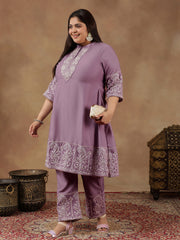 Women Floral Embroidered Regular Thread Work Kurta with Palazzos