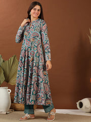 Green Paisley Printed Empire Gotta Patti Kurta With Palazzo