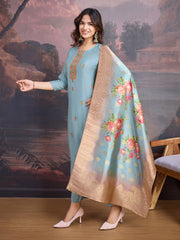 Embroidered Kurta Set With Dupatta