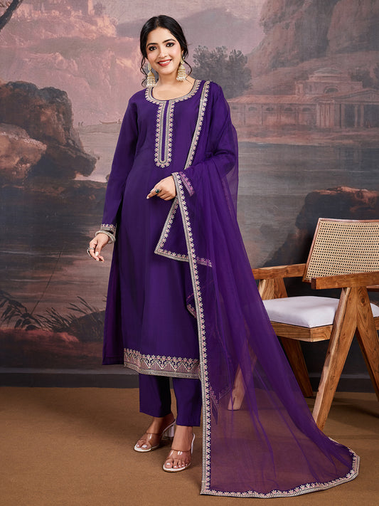 Floral Embroidered Round Neck Kurta Trousers With Dupatta