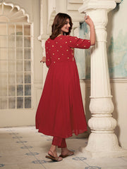 Women Floral Embroidered Empire Thread Work Kurta with Trousers