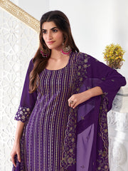 Women Floral Embroidered Regular Kurta with Palazzos & With Dupatta