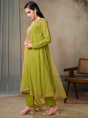 Women Floral Yoke Design Panelled Kurta with Trousers & With Dupatta