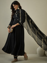 Women Floral Embroidered Regular Sequinned Kurta with Trousers & With Dupatta