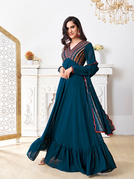 Women Ethnic Motifs Embroidered Sequinned Grandeur & Majestic Artwork Georgette Kurta