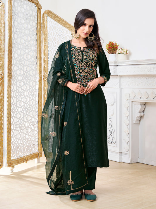 Women Floral Yoke Design Regular Sequinned Velvet Kurta with Trousers & With Dupatta