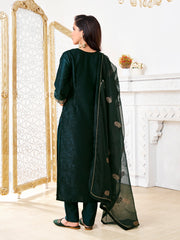 Women Floral Yoke Design Regular Sequinned Velvet Kurta with Trousers & With Dupatta