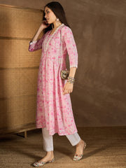 Women Floral Printed Pleated Sequinned Kurta with Trousers