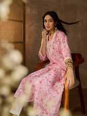 Women Floral Printed Pleated Sequinned Kurta with Trousers