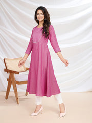 Geometric Woven Design Round Neck Three-Quarter Sleeves Kurta