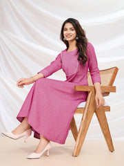 Geometric Woven Design Round Neck Three-Quarter Sleeves Kurta