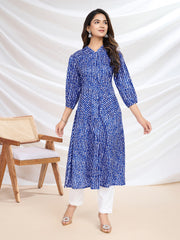 Abstract Printed V-Neck Three-Quarter Sleeves Straight Kurta