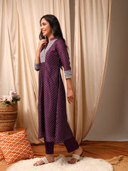 Bandhani Printed Mandarin Collar Thread Work A-Line Kurta