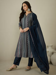 Women Ethnic Motifs Printed Regular Kurta with Trousers & With Dupatta