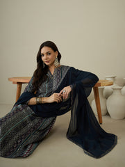 Women Ethnic Motifs Printed Regular Kurta with Trousers & With Dupatta