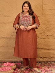 Plus Size Floral Yoke Design Sequinned Kurta With Trousers & Dupatta