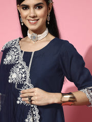 Blue Solid Cotton Blend Scalloped Edge Kurta Set