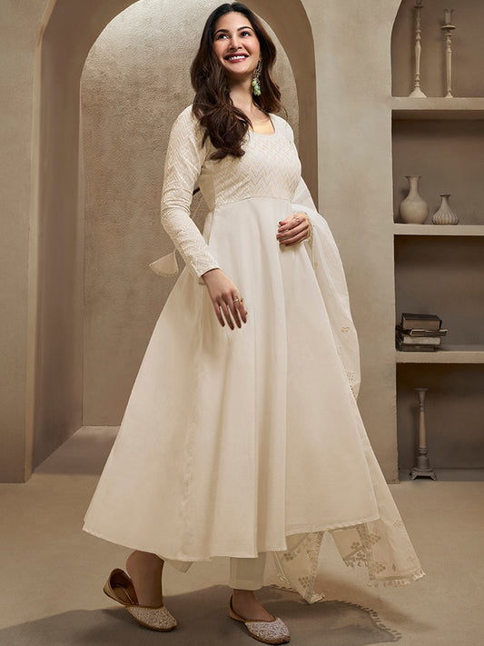 Amyra Dastur Off white Sequinned Embroidered Empire Thread Work Anarkali Kurta with Trousers & Dupatta