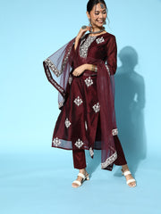 Mauve Women Floral Chanderi Cotton Ethereal Embroidery Kurta Set