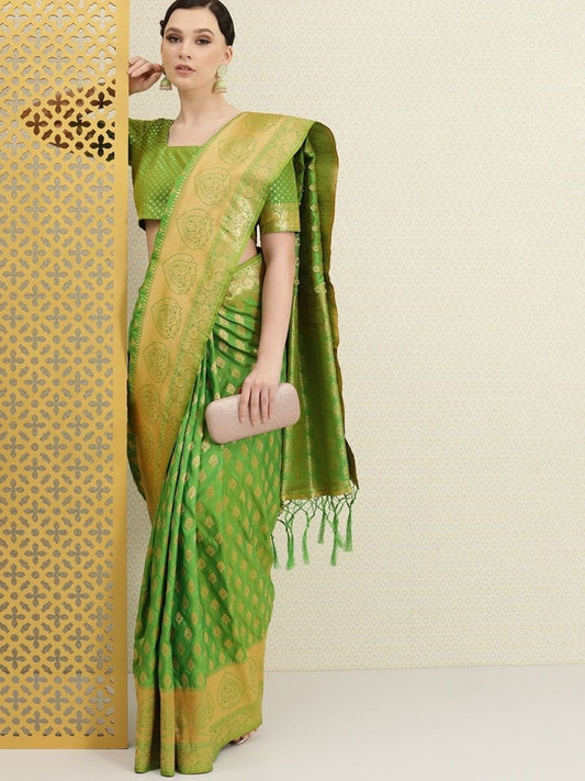 Dual tone Green Ethnic Motifs Zari Woven Saree - inddus-us