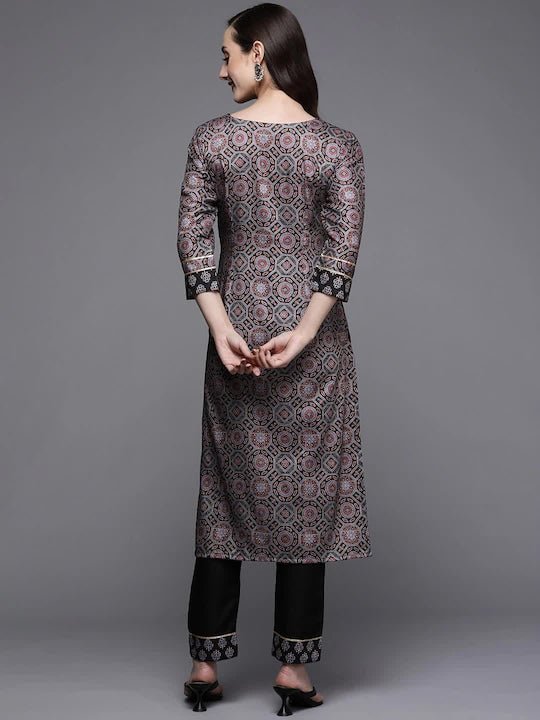 Ethnic Motifs Printed Gotta Patti Kurta with Trousers - Inddus.com