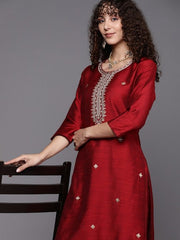 Ethnic Motifs Yoke Design Kurta with Trousers - Inddus.com