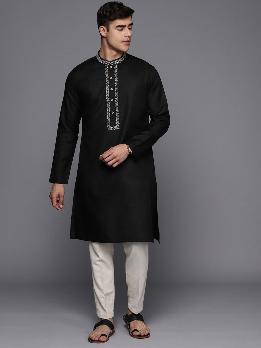 Ethnic Motifs Yoke Design Linen Blend Thread Work Kurta - Inddus.com