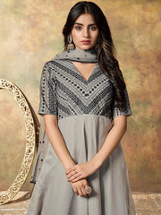 Floral Embroidered Regular Thread Work Kurta With Trousers & Dupatta - Inddus.com