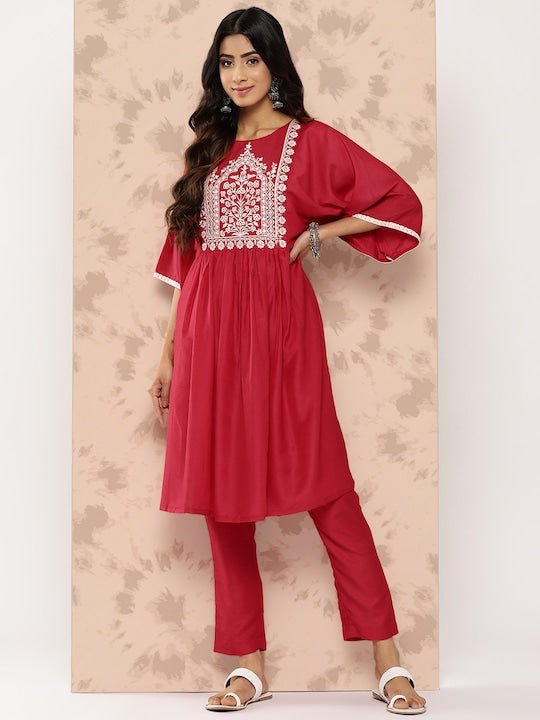 Floral Yoke Design Regular Thread Work Kurta With Trousers - Inddus.com