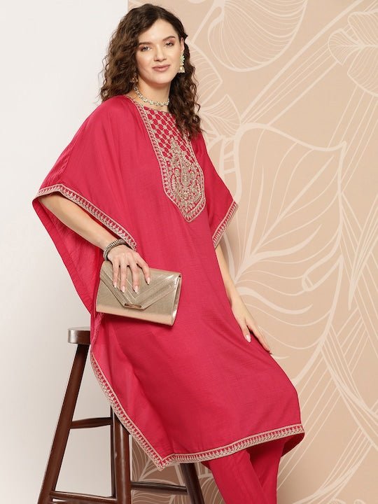 Paisley Yoke Design Kaftan Kurta With Trousers - Inddus.com