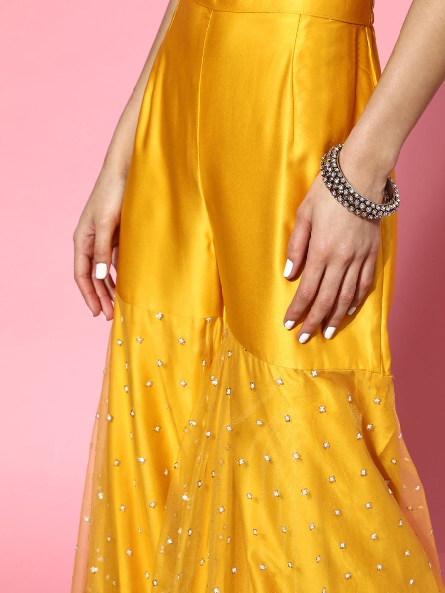 Solid Satin Scalloped Edge Kurta Set - Inddus.com