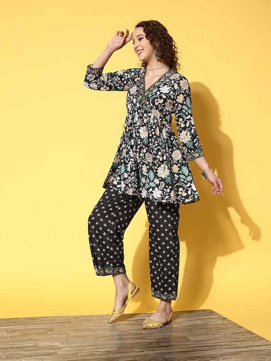 Women Black Floral Printed Pleated Kurti with Trousers - Inddus.com