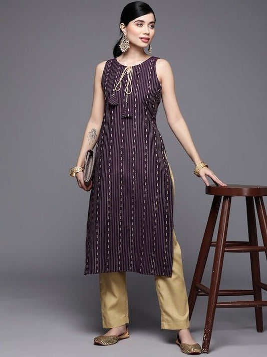 Women Burgundy & Gold-Toned Printed Kurta with Trousers - Inddus.com