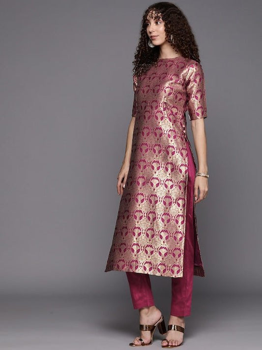 Women Floral Kurta with Trousers - Inddus.com