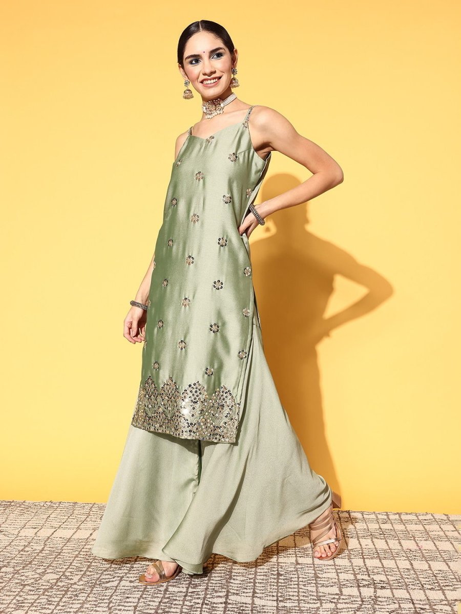 Women Floral Silk Blend Bling it On Kurta Set - Inddus.com