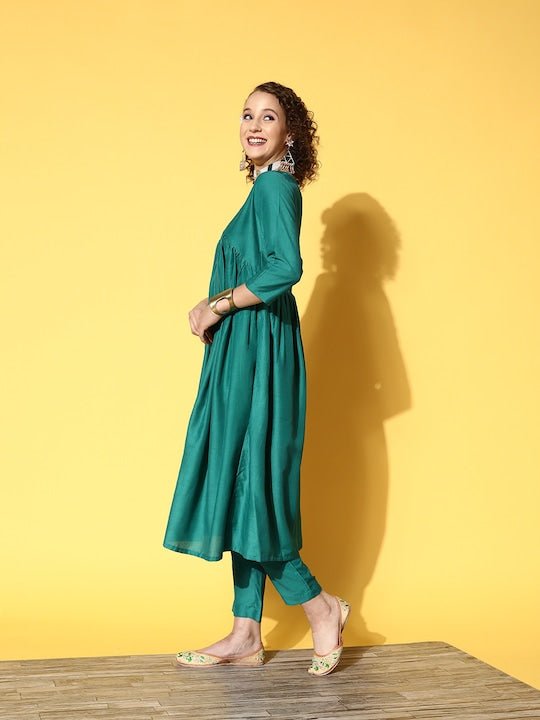 Women Green Kurta with Trousers & With Dupatta - Inddus.com