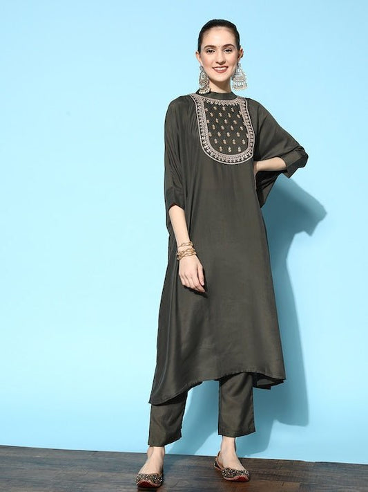 Women Green Yoke Design Kurta with Trousers - Inddus.com