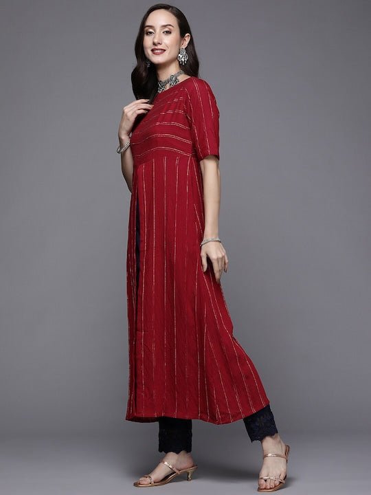 Women High Slit Woven Design Kurta - Inddus.com