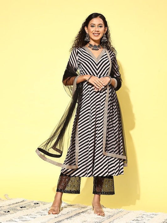 Women Leheriya Striped Regular Kurta with Trousers & With Dupatta - Inddus.com