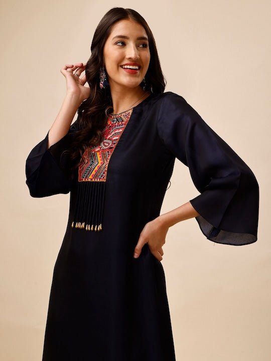 Women Navy Blue Ethnic Motifs Yoke Design Regular Thread Work Kurta with Trousers - Inddus.com